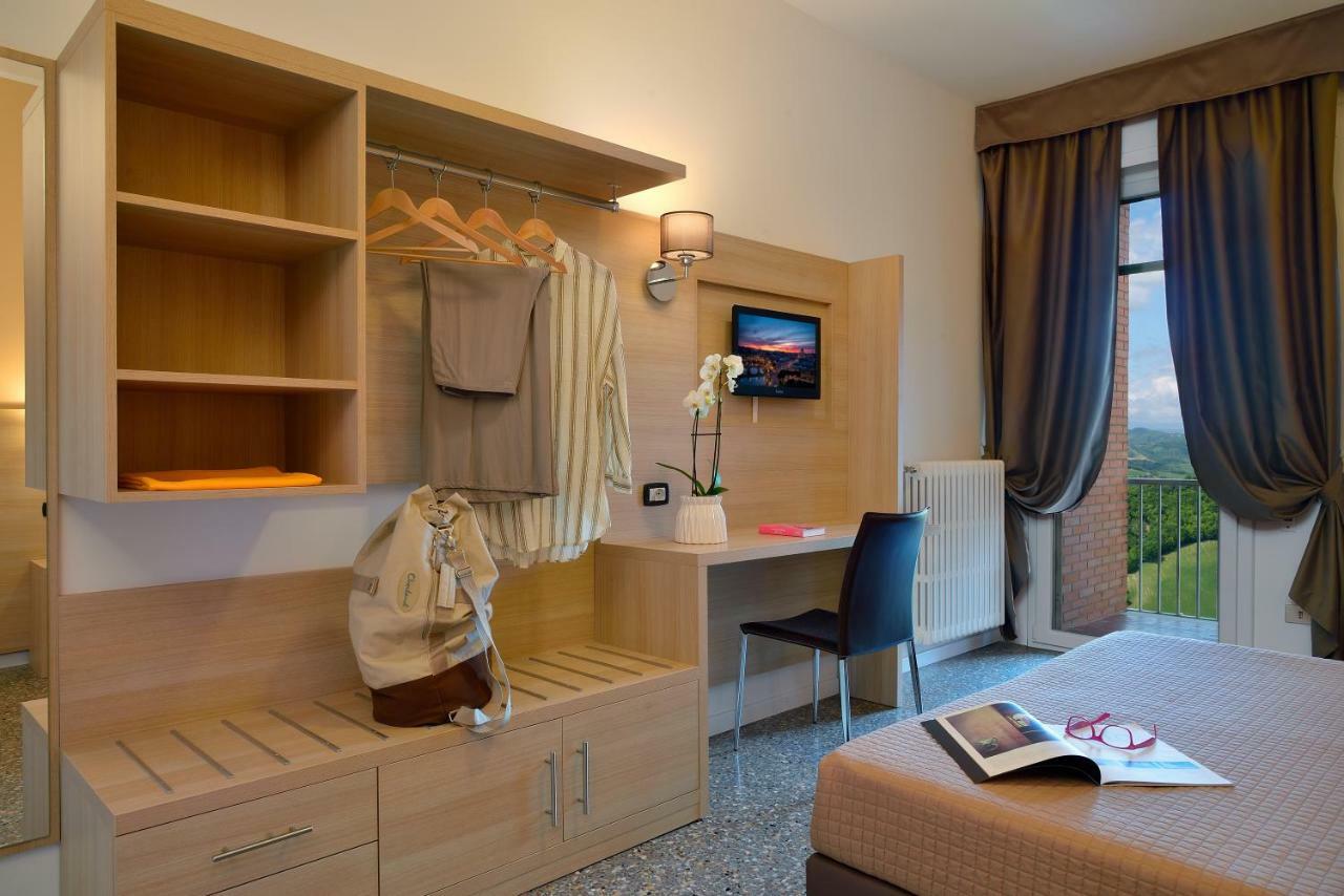 Hotel Piero Della Francesca Urbino Kültér fotó